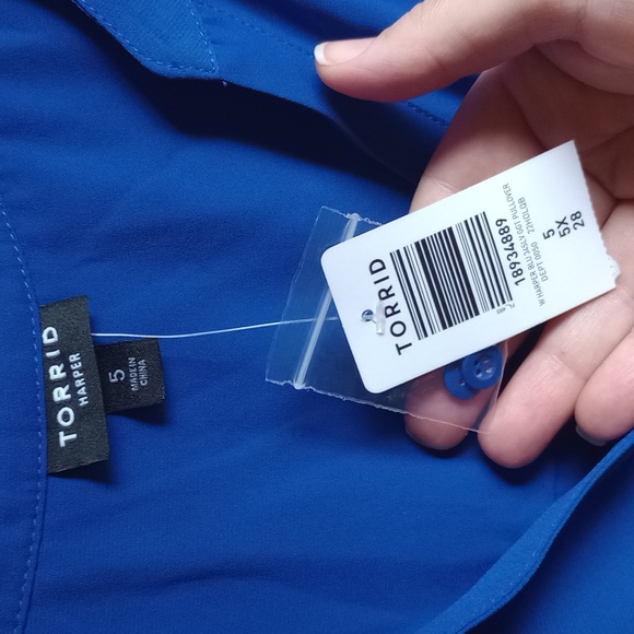 Pretty Torrid Royal Blue Harper Blouse Size 5X 28W New! - Picture 5 of 5
